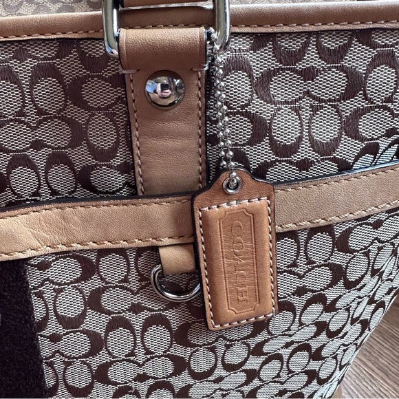 Coach Signature Voyager F13813 - Tote/Diaper Bag - Picture 12 of 15